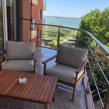 Apartament 14 Regent Apartmán Mamaia