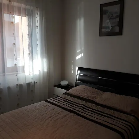 Apartament 14 Regent Apartmán *